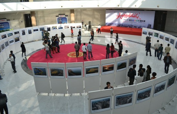 翱翔千里 鳥瞰最美合肥——“名邦廣場?大湖名城航拍合肥”攝影展開幕
