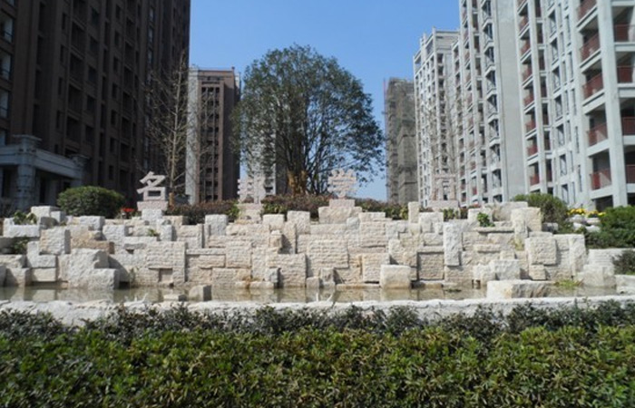 秋意江南--名邦學(xué)府景觀(guān)初呈雛形
